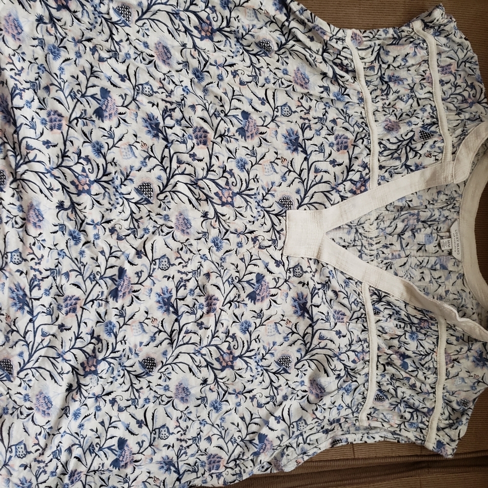 Lucky brand top